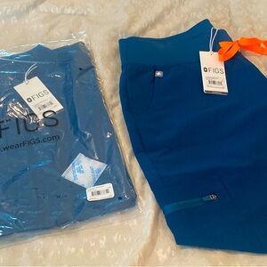 Brand New Figs Scrub Set